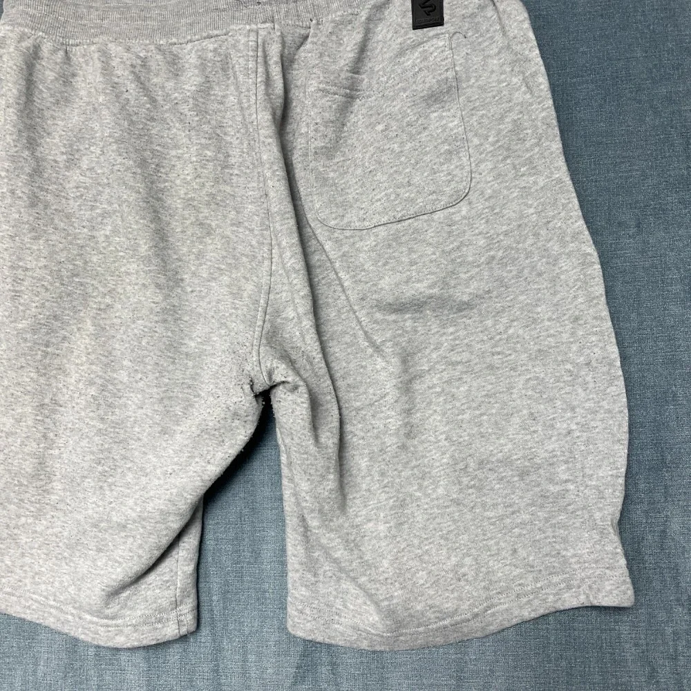Southpole Sweat Shorts Mens 35 Gray Logo Slash Pockets Regular Fit Flat Front